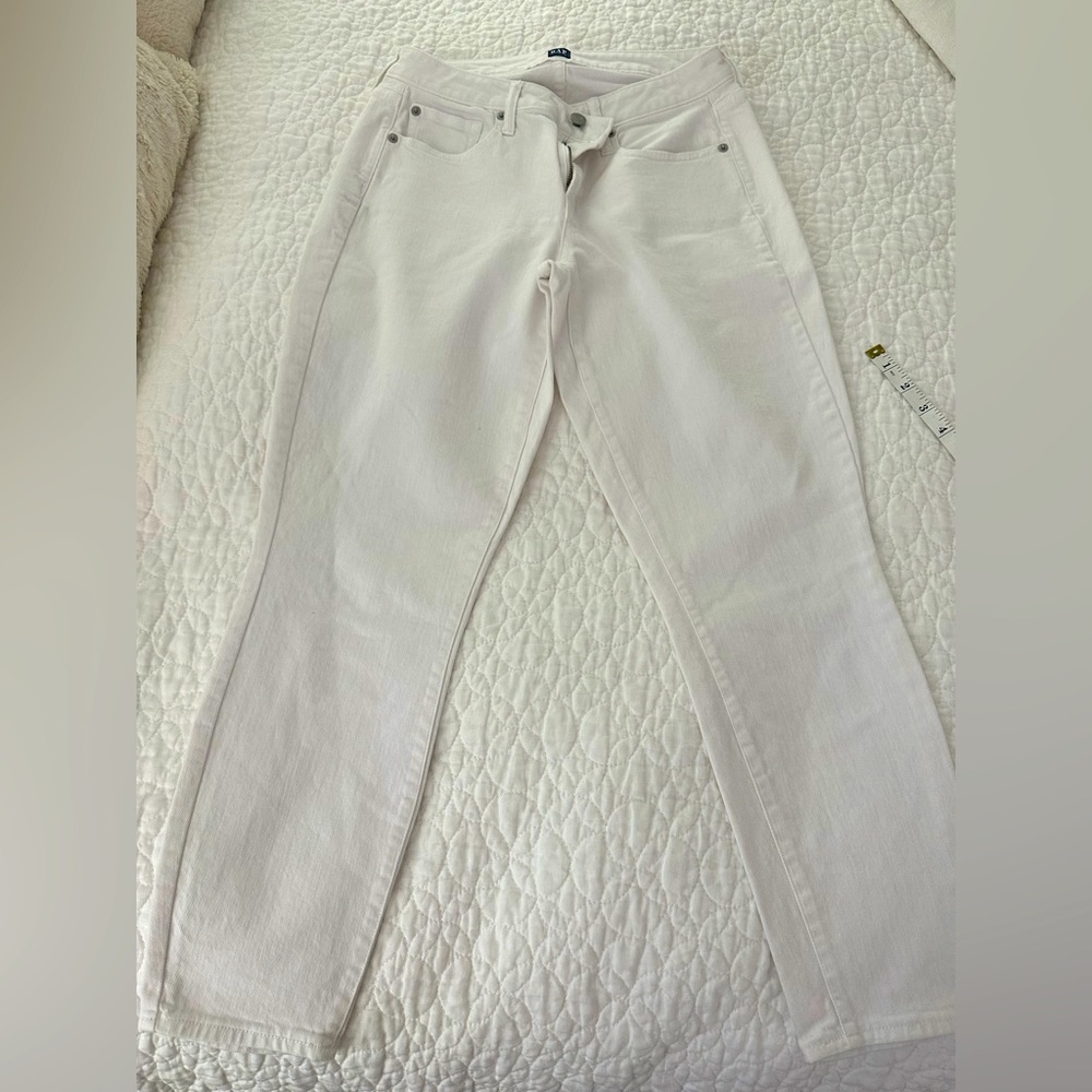 GAP True Skinny Mid Rise White Ankle Denim 29